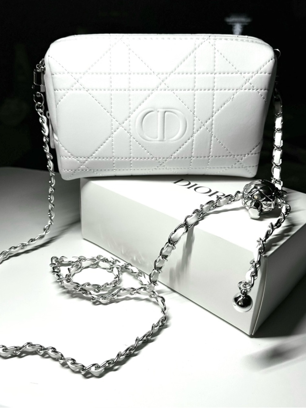 Dior White Quilted Cosmetic/Makeup Pouch/ with Add -on Silver Chain NWB